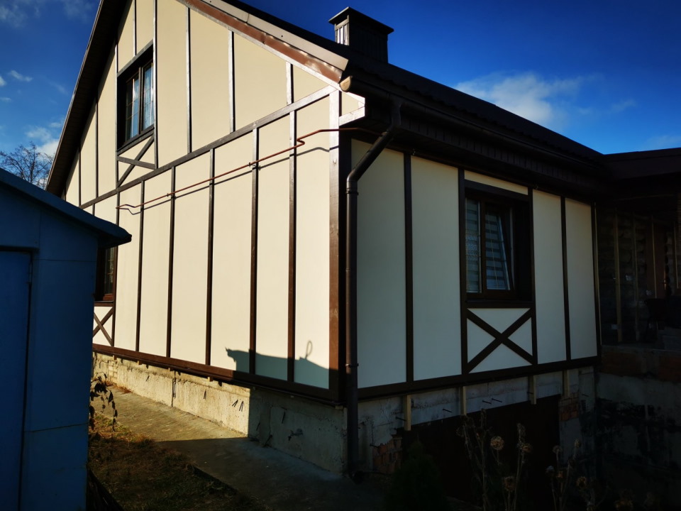 Реконструкция фасада деревянного дома