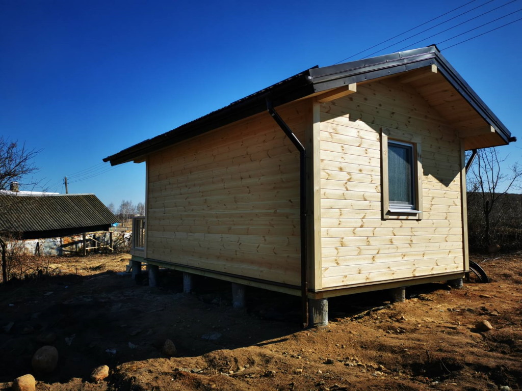 Строительство маленького каркасного дома - бани